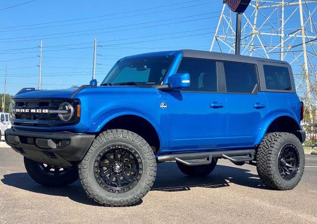 image of a custom Bronco in blue