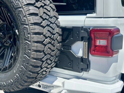 2025 Jeep Wrangler CUSTOM SAHARA