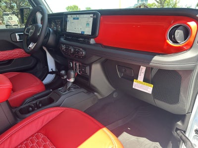 2025 Jeep Wrangler CUSTOM SAHARA