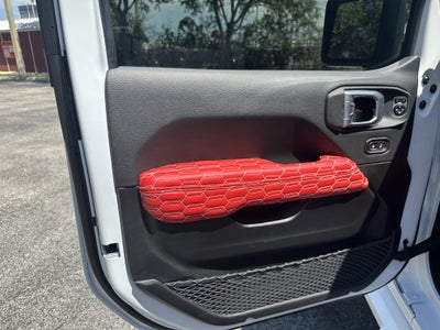 2025 Jeep Wrangler CUSTOM SAHARA