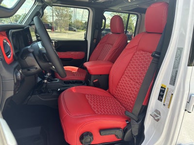 2025 Jeep Wrangler CUSTOM SAHARA