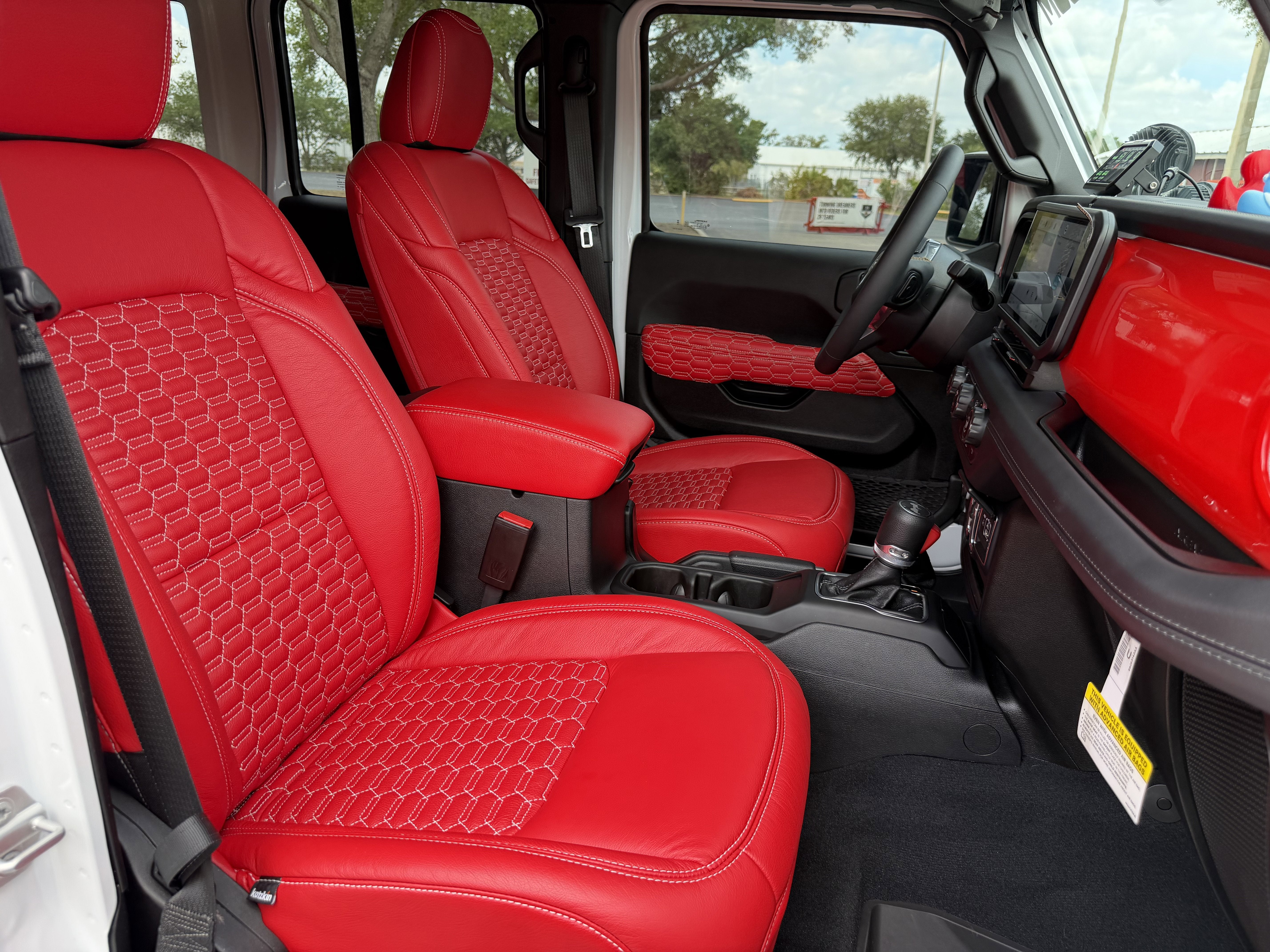 2025 Jeep Wrangler CUSTOM SAHARA