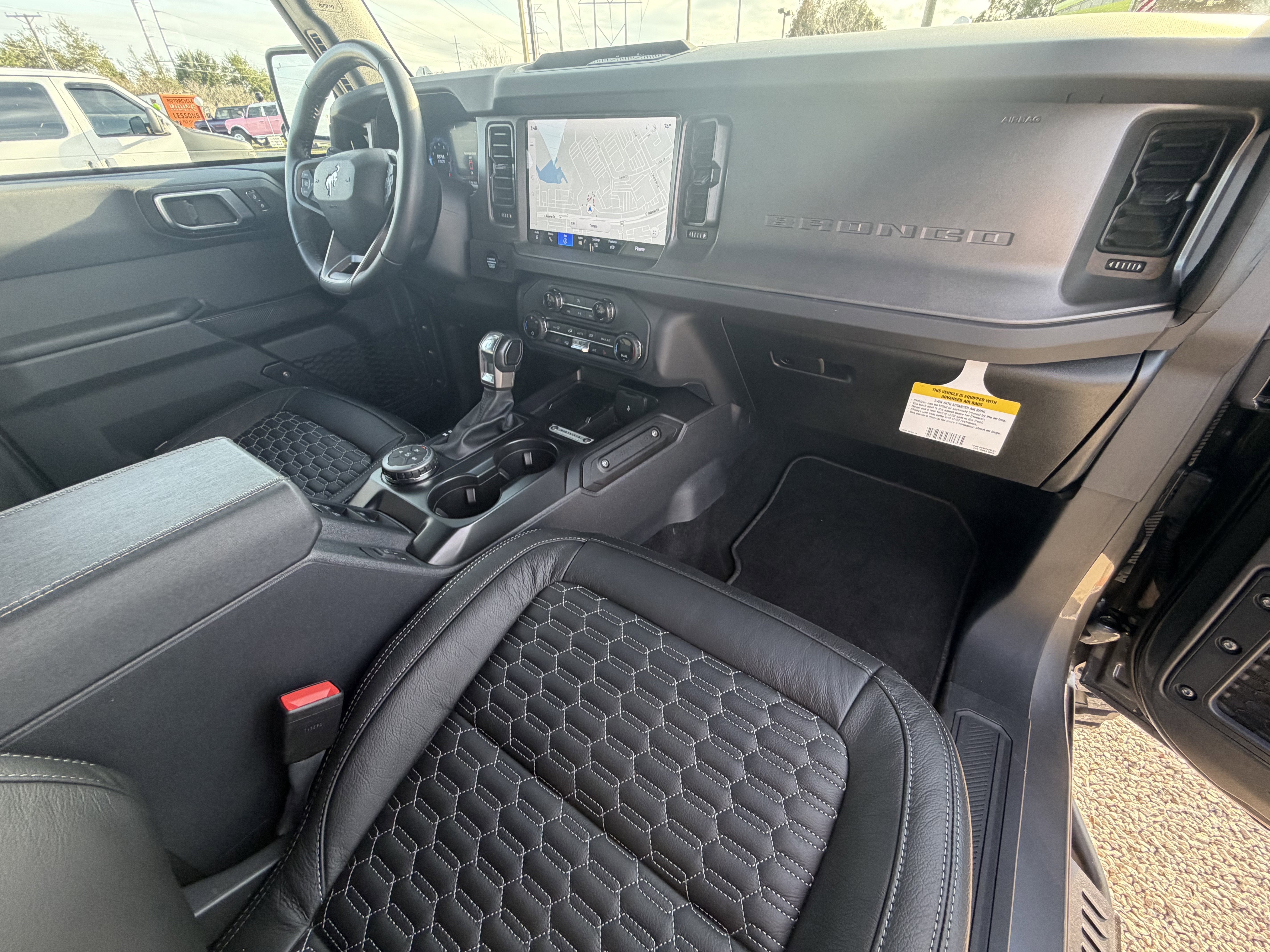 2025 Ford Bronco CUSTOM 6 LIFT