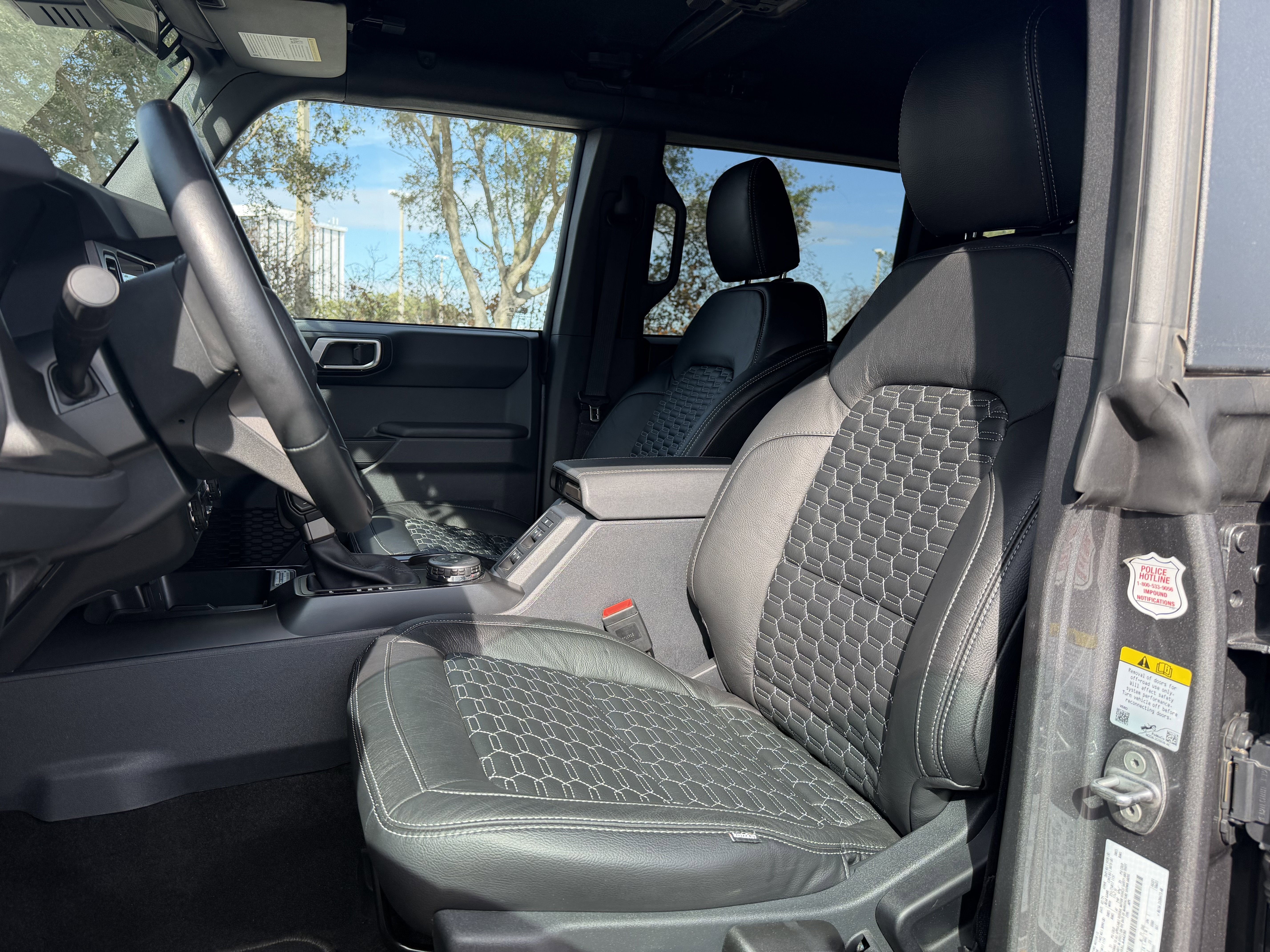 2025 Ford Bronco CUSTOM 6 LIFT