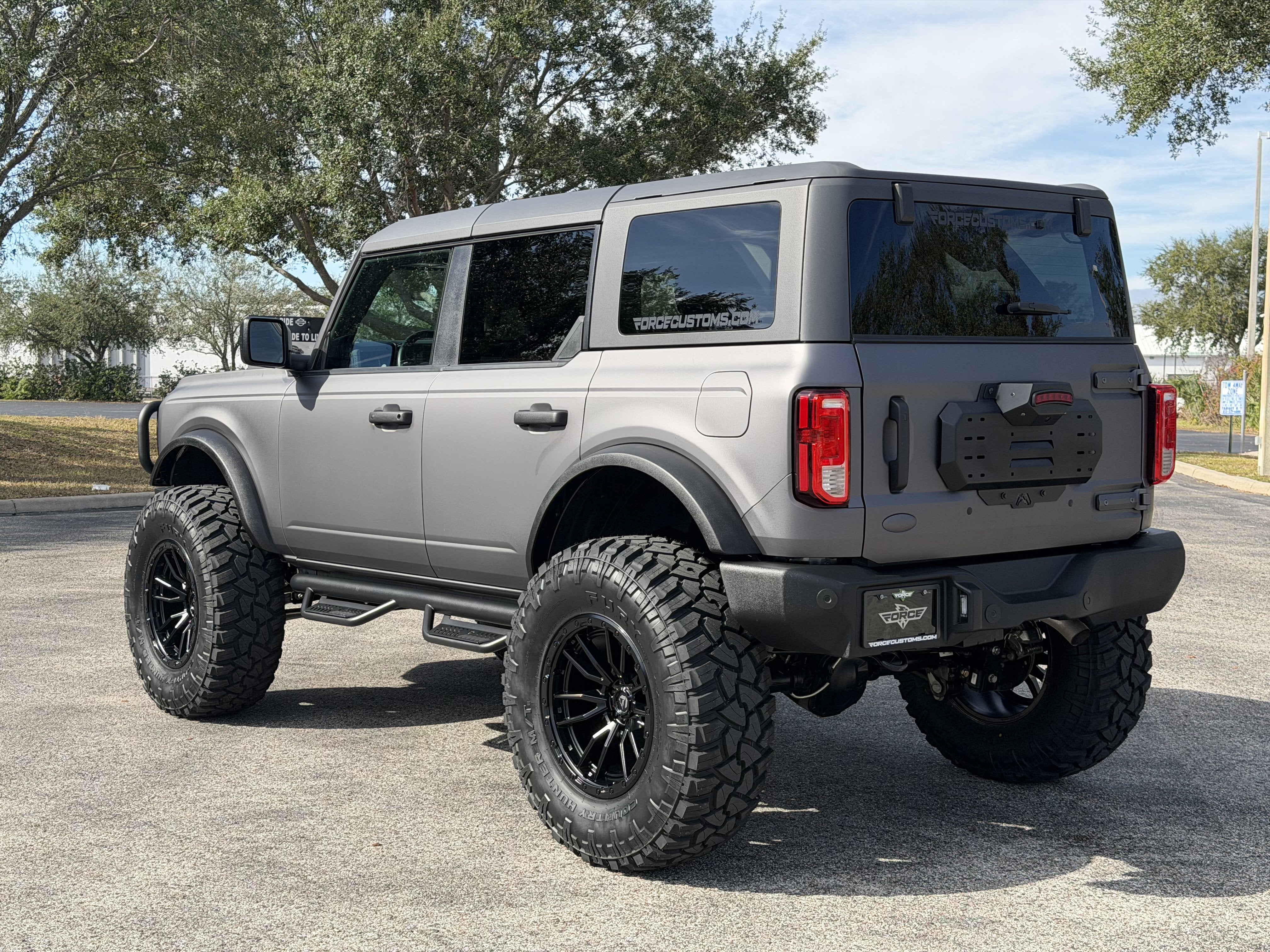 2025 Ford Bronco CUSTOM 6 LIFT