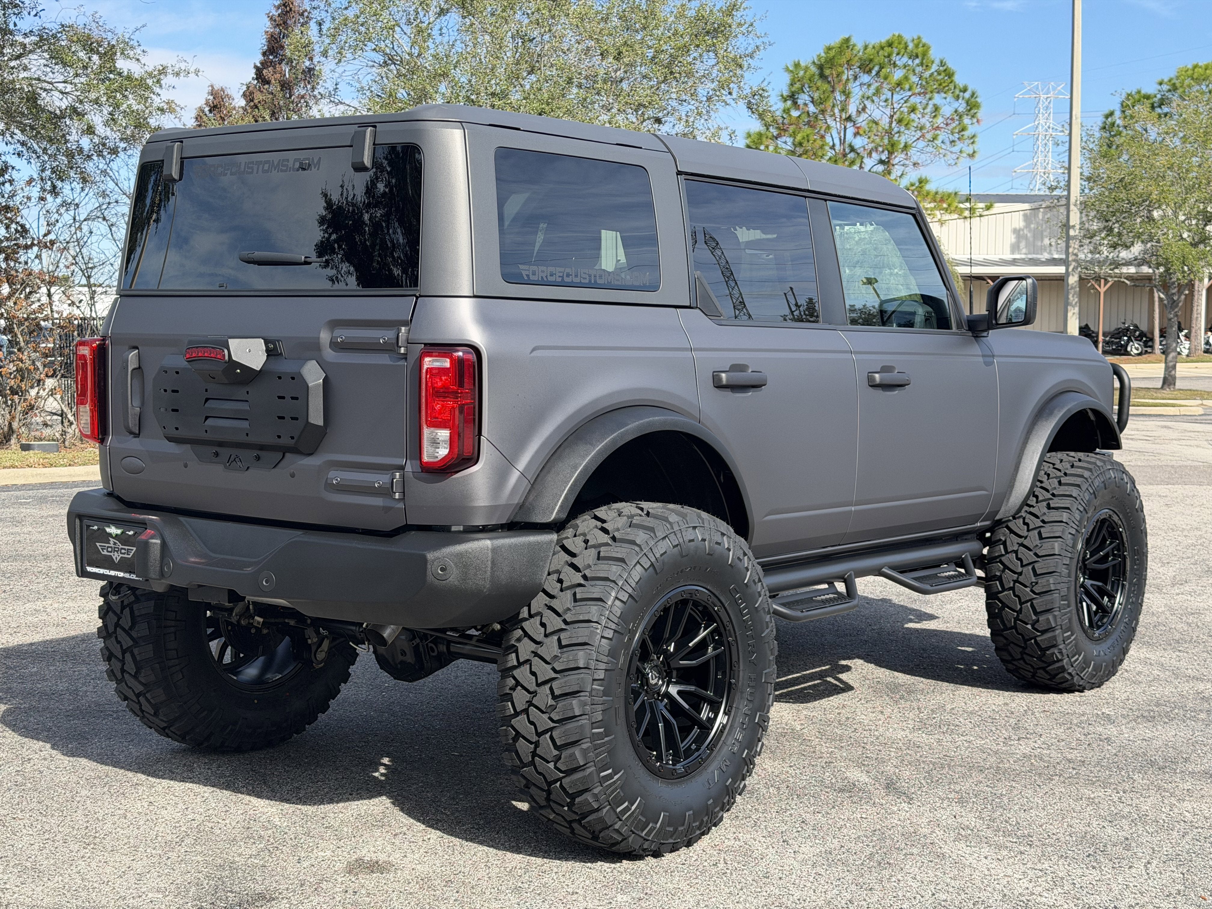 2025 Ford Bronco CUSTOM 6 LIFT