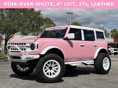 2023 Ford Bronco BLACK DIAMOND, PINK WRAP