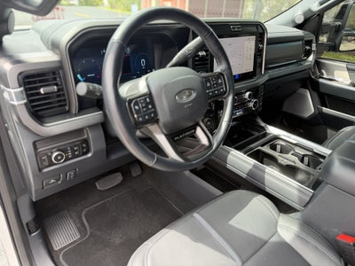 2026 Ford Super Duty F-250 SRW Platinum