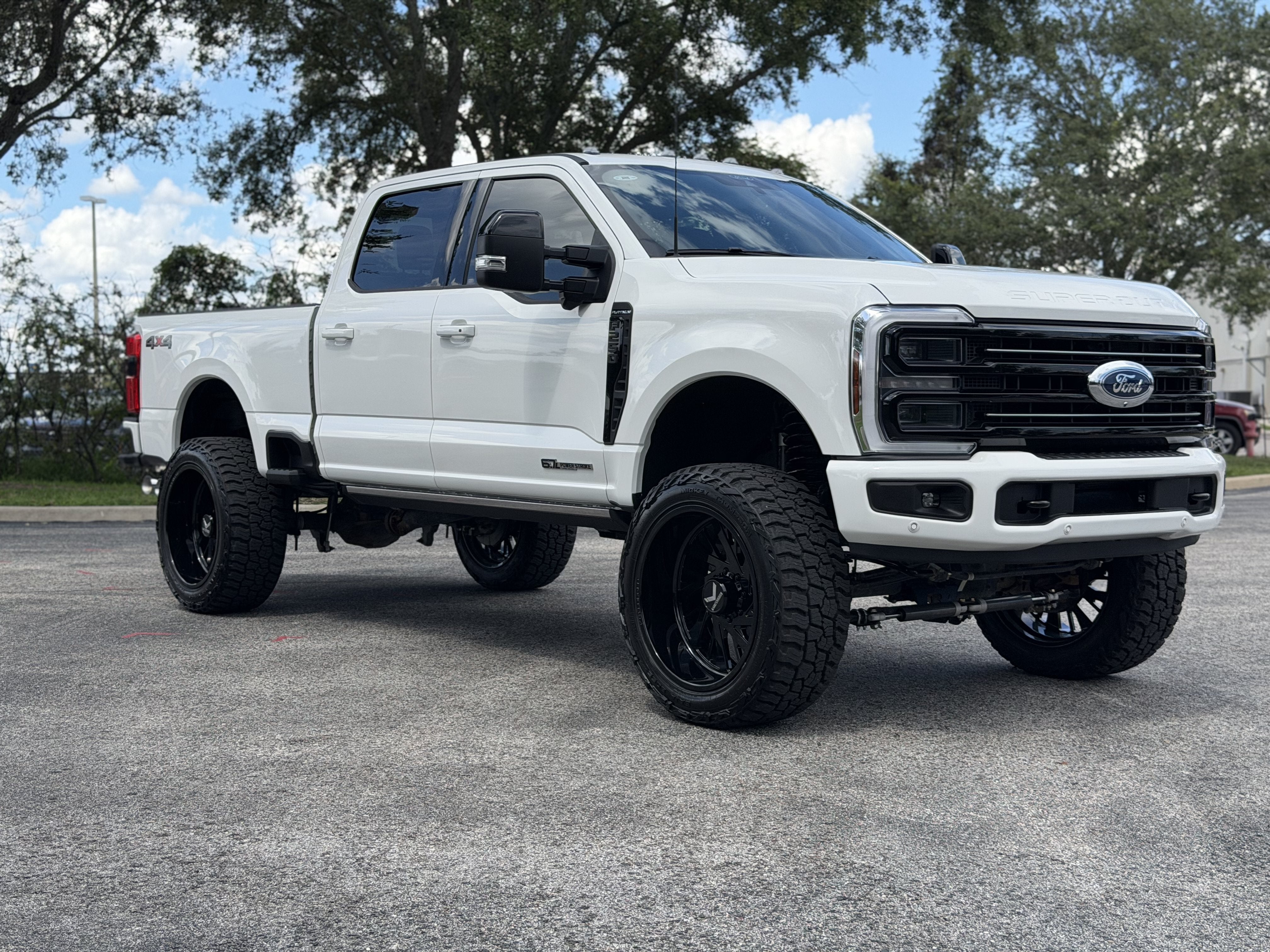 2026 Ford Super Duty F-250 SRW Platinum