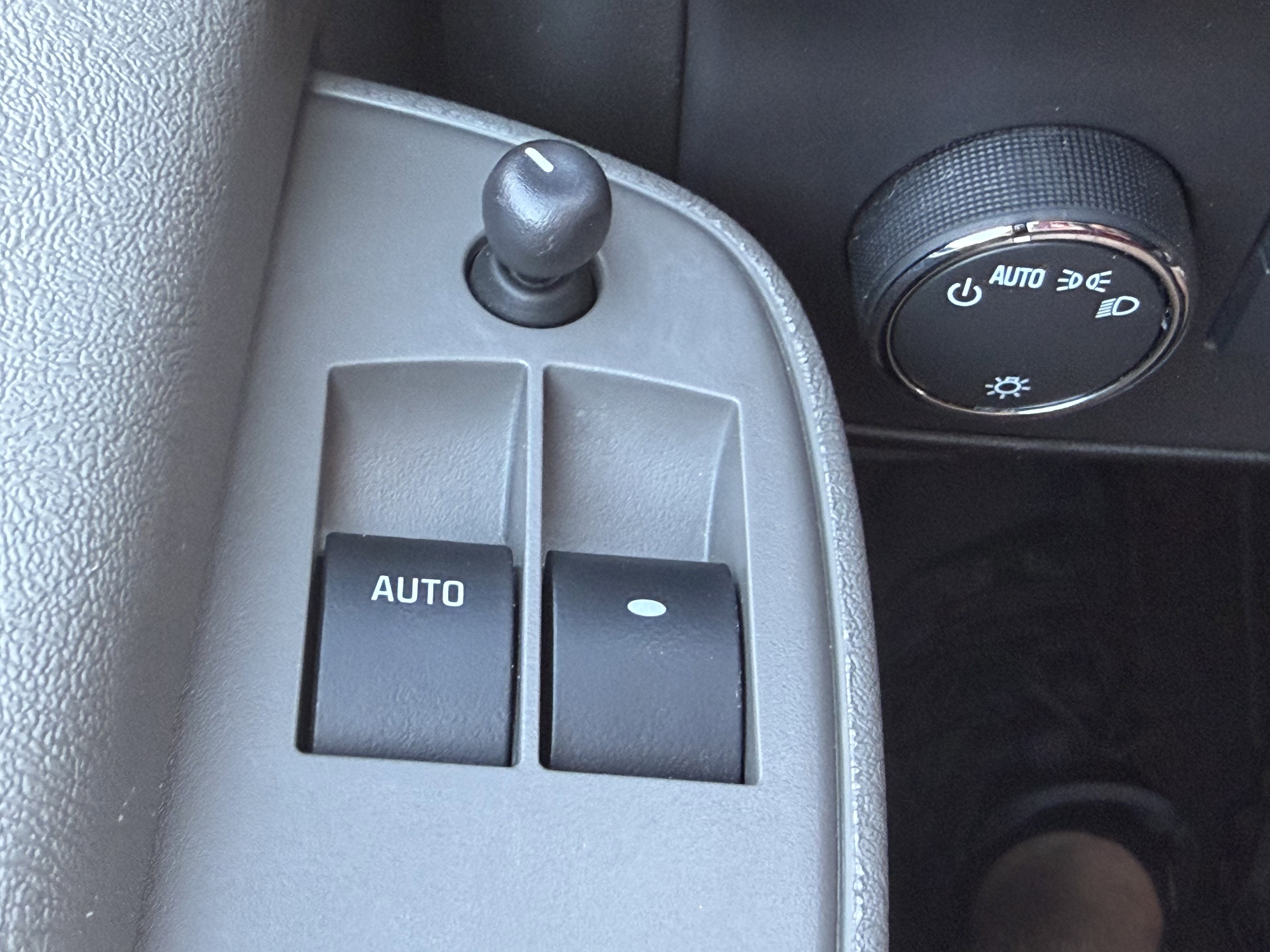 2024 Chevrolet Express Cargo Van RWD 2500 135