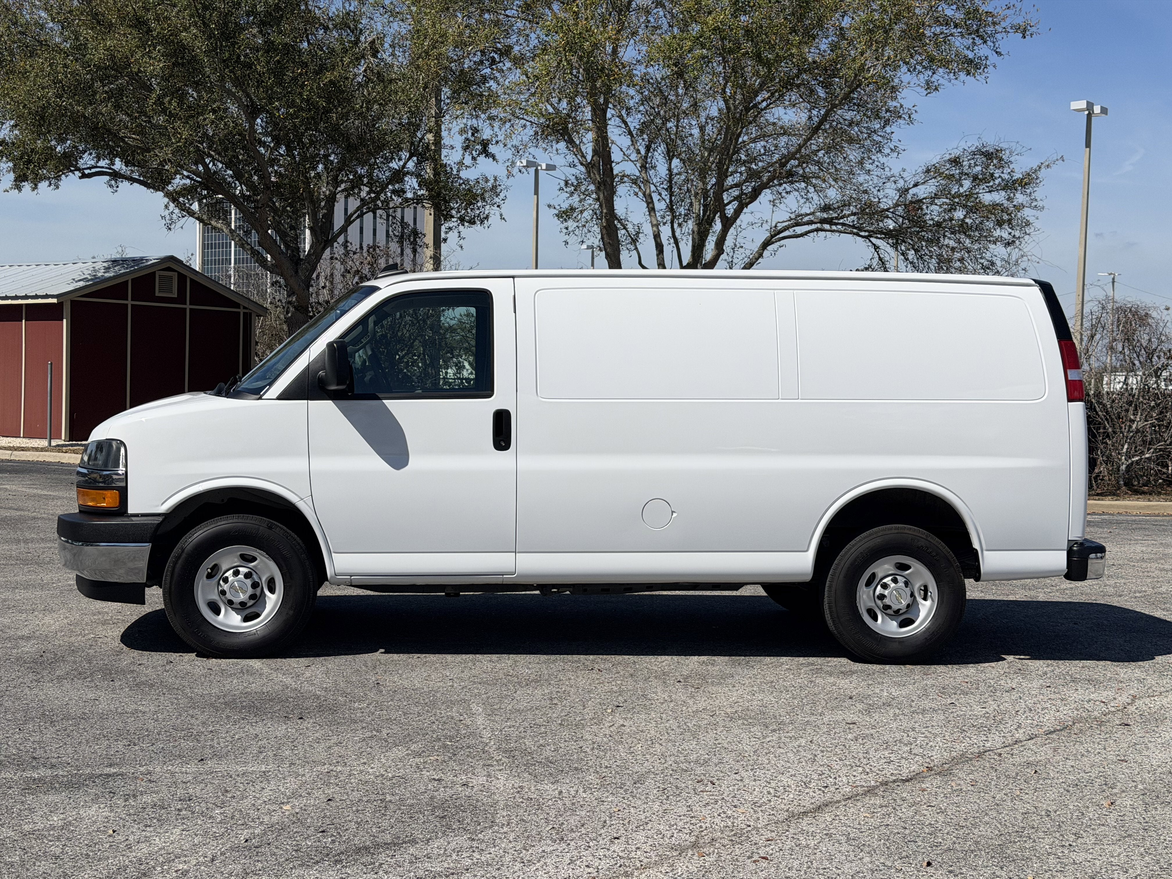 2024 Chevrolet Express Cargo Van RWD 2500 135