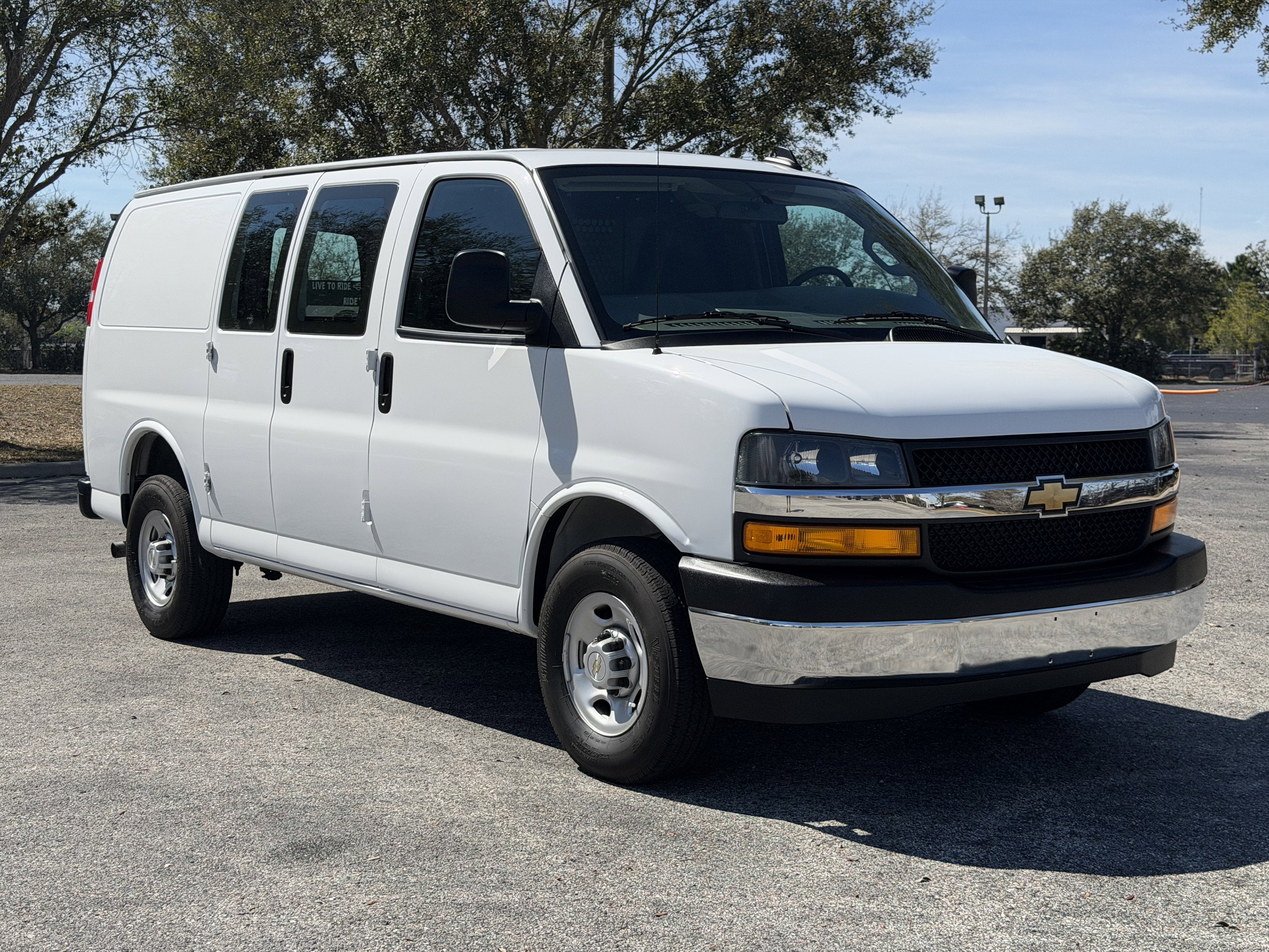 2024 Chevrolet Express Cargo Van RWD 2500 135