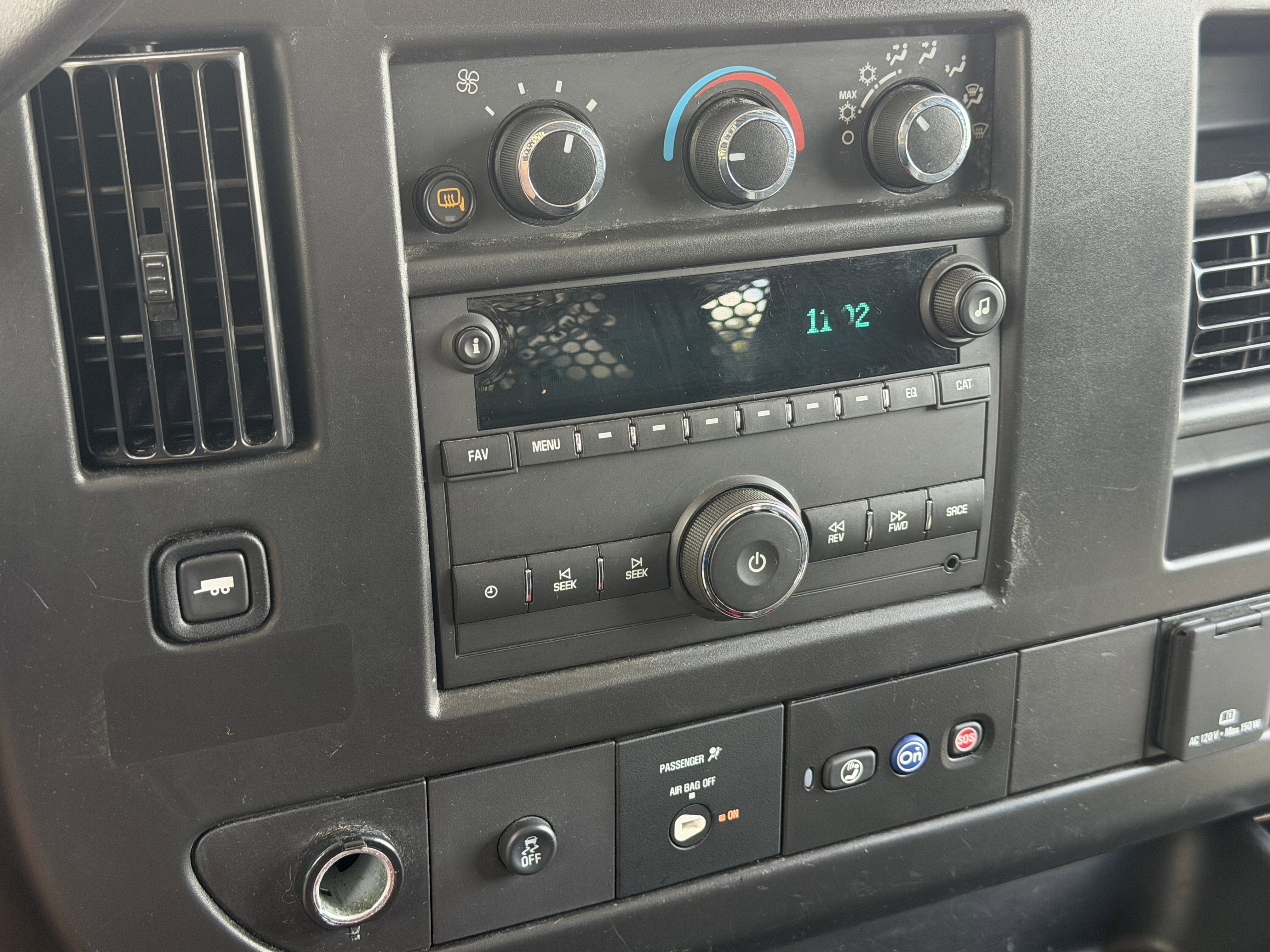 2025 Chevrolet Express Cargo Van RWD 2500 135
