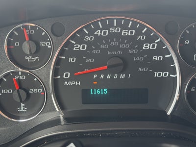 2025 Chevrolet Express Cargo Van RWD 2500 135