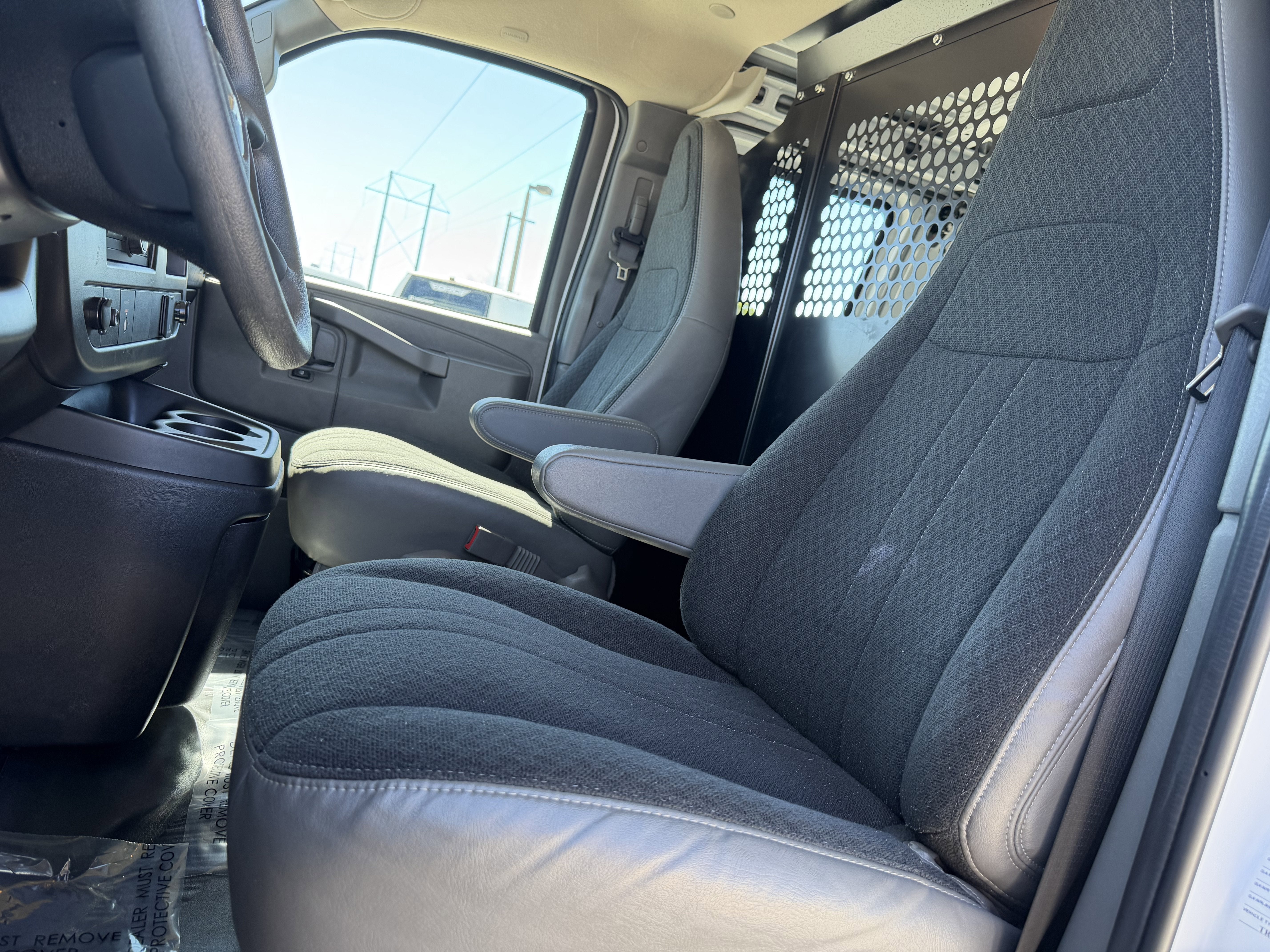 2024 Chevrolet Express Cargo Van RWD 2500 135