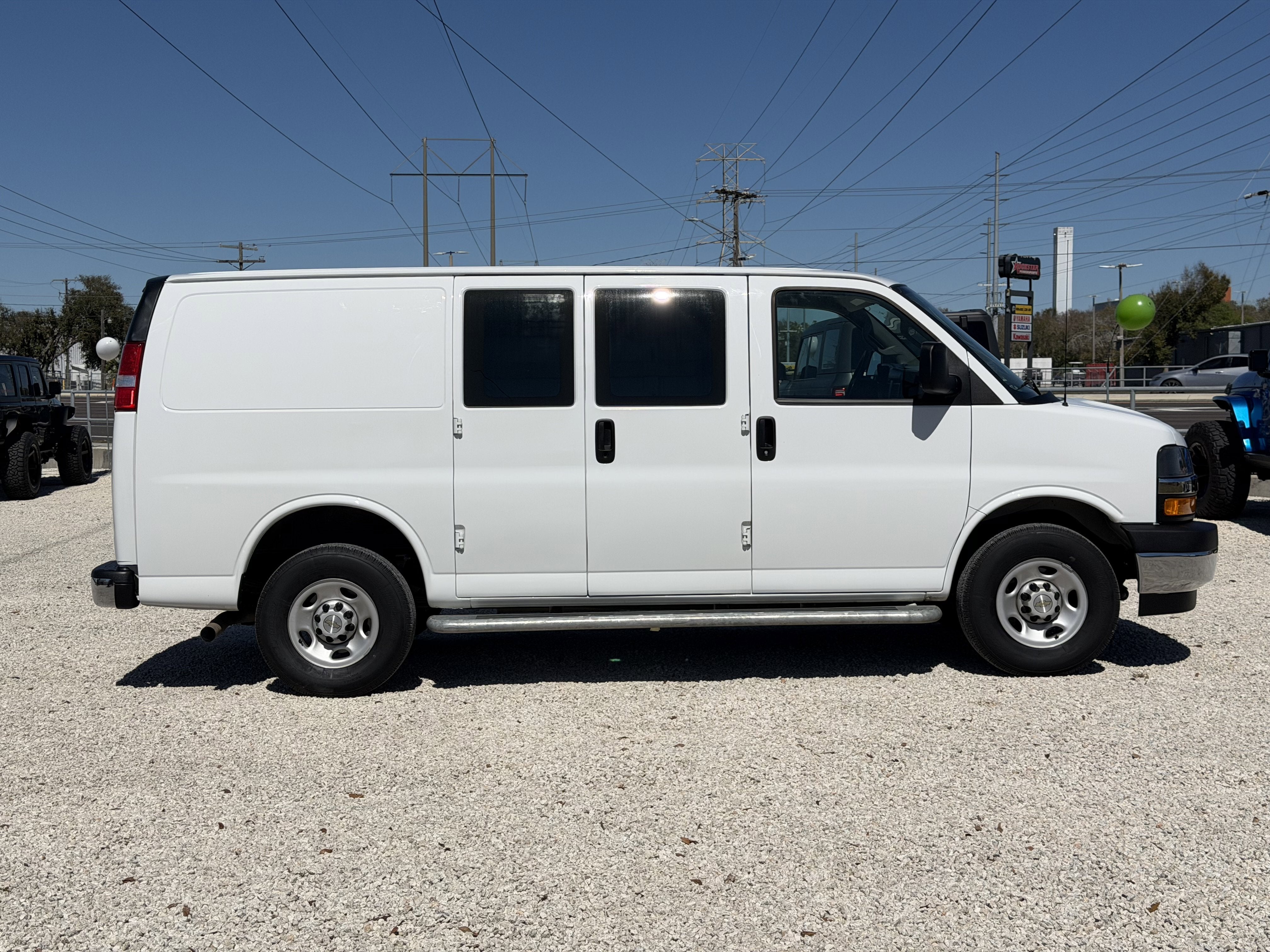 2024 Chevrolet Express Cargo Van RWD 2500 135