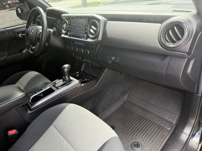 2022 Toyota Tacoma 4WD TRD Off Road
