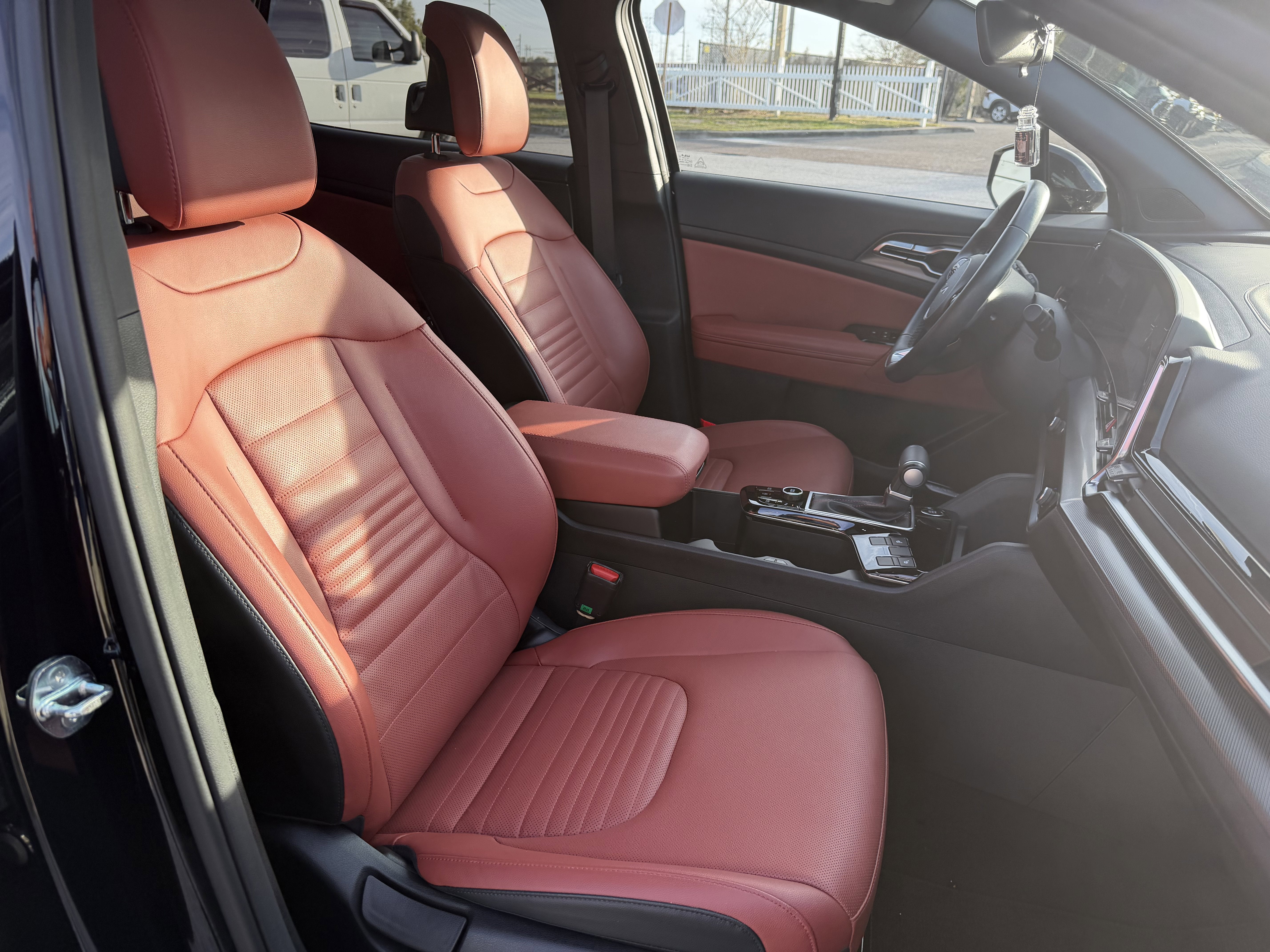 2025 Kia Sportage SX