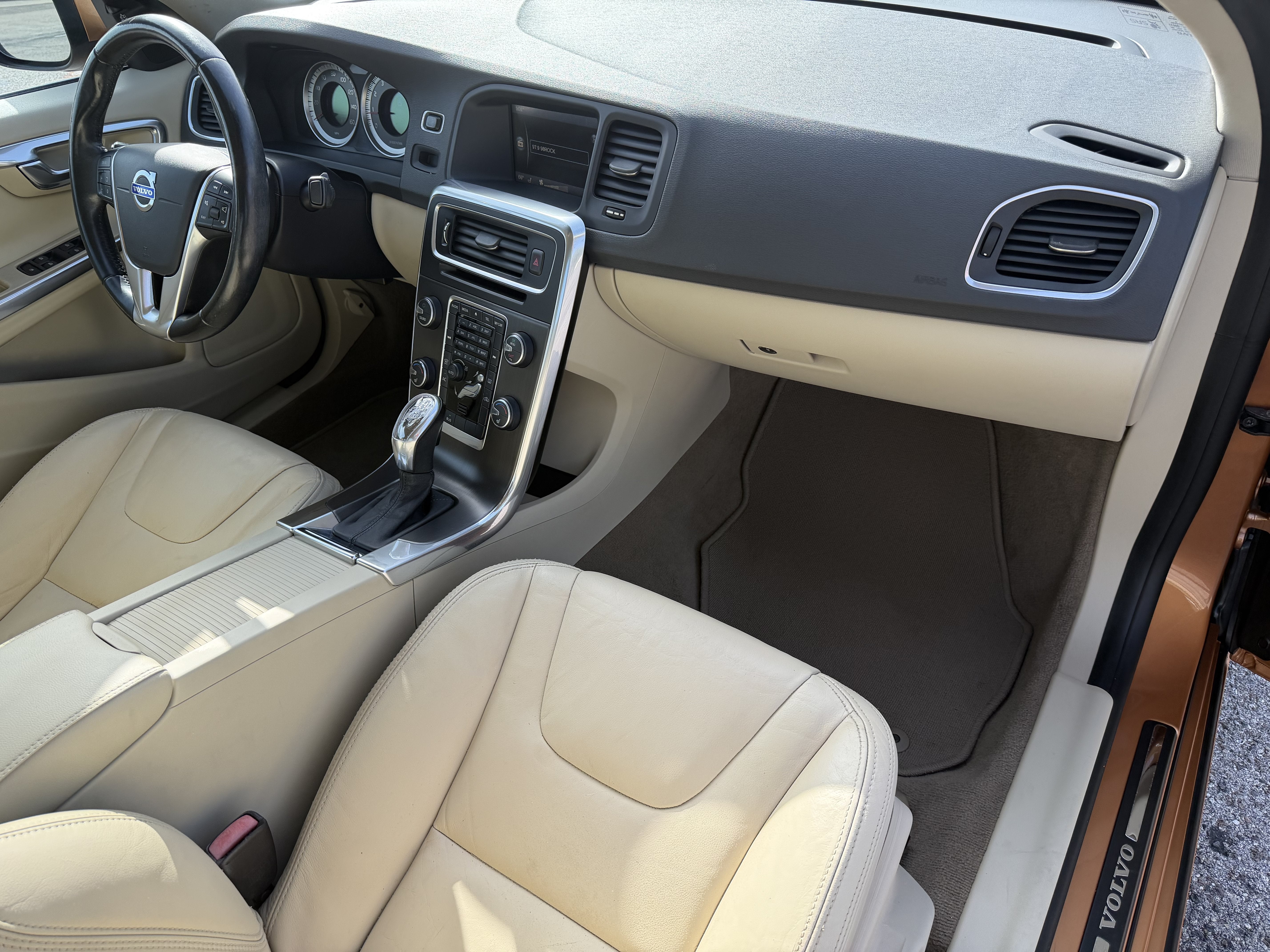 2013 Volvo S60 T5 Premier