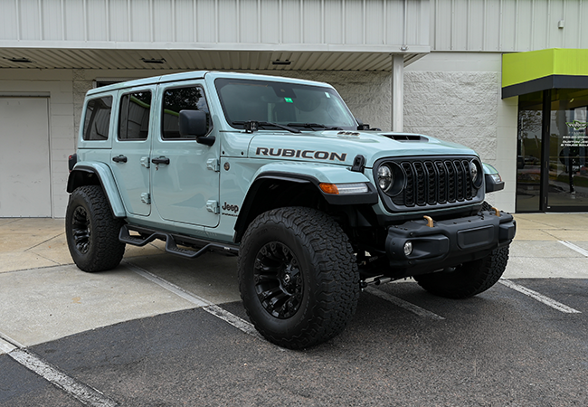 image of a Jeep with custom color