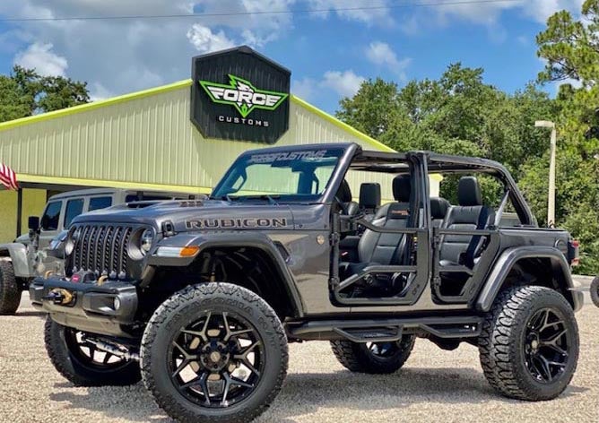image of a Jeep with custom color